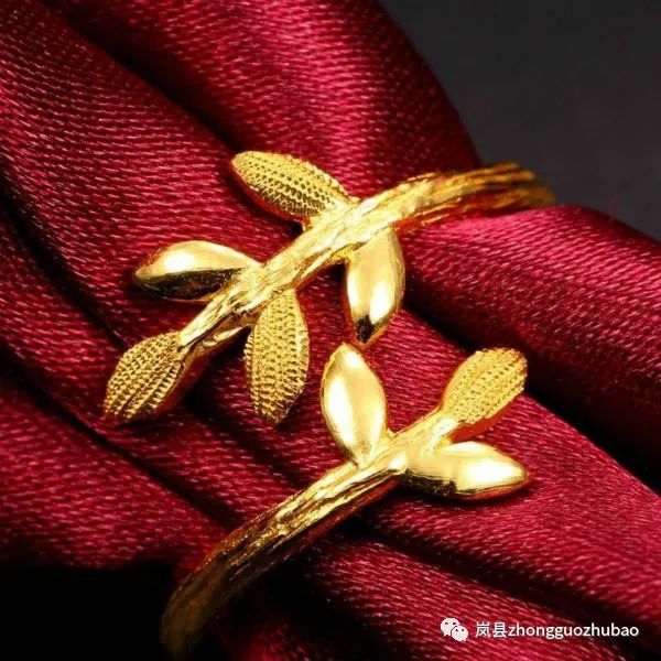 黄金戒指款式大全图片 钻石 公司新闻  第5张